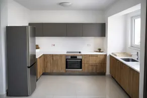 2 BR Elegant Marina Retreat - Image 4