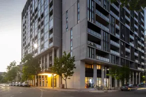 Canberra CBD modern new 2B apartment free Parking - Image 4