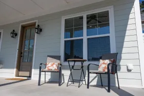 Lofty Lakeside Cottage Getaway: Quick Walk to Lake - Image 4