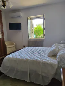 Holiday Calabria Rooms - Image 4