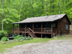 The Iris Hideaway - Image 2