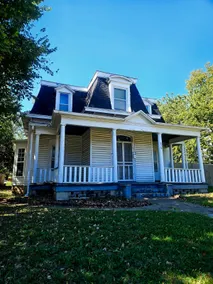 ScareBnb: A Horrific Victorian Haunt in Midtown - Image 1