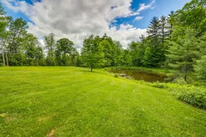 Charming Renovated Cottage on Country Road - Image 2