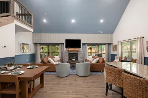 Elegant 3-Bedroom Retreat at Tall Timbers Resort - Image 2