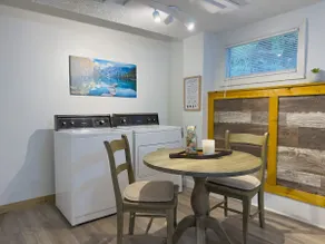 Oasis Apartment 5 - Image 2