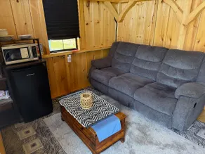 Rustic Cabin Beside The Zoo! - Image 2