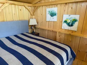 Rustic Cabin Beside The Zoo! - Image 4
