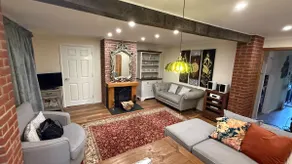 Charming Riverside Home in Historic Kent Village - Image 2