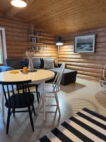 Cozy log cabin in Ventura - Image 3