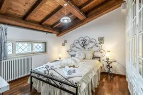 Loft in Villa with swimming pool between Sea and Mountains - Image 3