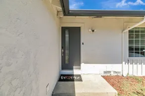 SJ Luxury 4BR Home | Sleeps 10 - Image 4