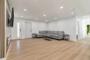 SJ Luxury 4BR Home | Sleeps 10 - Image 3