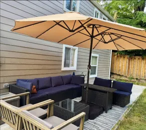 Cozy 2BR Duplex with Outdoor Space by the Sea - Image 5