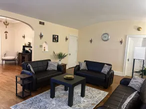 Charming Johnstown Home - Image 3