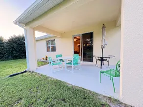 Coastal Crown! 15 Min to Beach Pet Friendly - Image 3