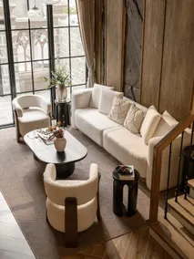 Modern house, 5BRs, center city - Image 3