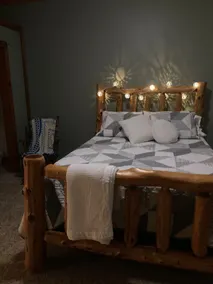 Backwoods Cabin - Image 5