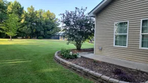Backwoods Cabin - Image 3