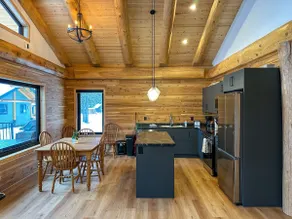Charming Cabin # 6 with hot tub - Image 2