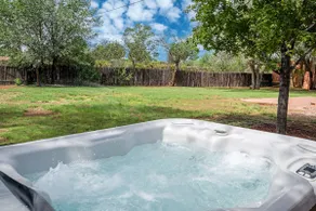Casa de Vida-Huge Compound with Salt Water Hot Tub - Image 2