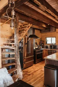 The Perch @ Flathead Lake Hostel - Image 3