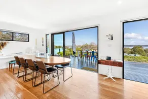 Lakeviews - Pet Friendly with Fireplace - Image 3