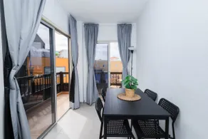Appartamento per vacanze 'Los Cristianos One-bedroom' con piscina privata, balcone e Wi-Fi - Image 2
