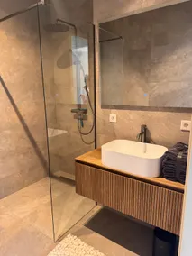 VS 3 | Luxury apartment in center for short stay - Image 3