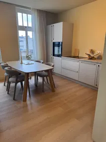 VS 3 | Luxury apartment in center for short stay - Image 2