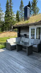 Log cabin by the small Tronsjøen - Image 3