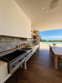 Guest house with pool & sea view, Casa Faro - Image 2