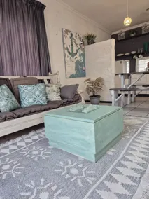 Tranquil King-Size Cottage Retreat - Image 4