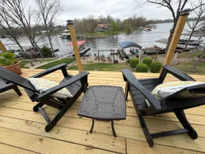 Lake Living - Image 2