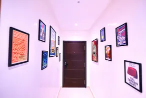 Hotel Standing • The Magic of Majorelle - Image 2