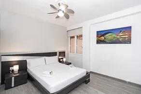 GuestReady - Spacious City Haven in Valencia - Image 2