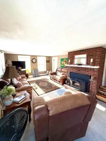 Charming Farmhouse - Holiday Hills - Image 4