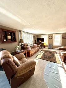 Charming Farmhouse - Holiday Hills - Image 3
