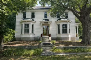 Charming Farmhouse - Holiday Hills - Image 2