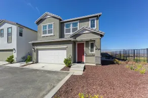 Folsom 3B2B House with Sunset and Open View - Image 2