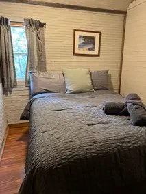 Clean and Basic Accommodation - Image 4