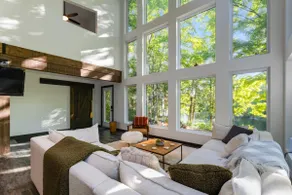 Luxury Lakefront Cottage - Dock, Lake, Beach, BBQ - Image 5