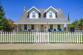 Walk to Downtown | Patio for Hosting | 5BR - Image 2