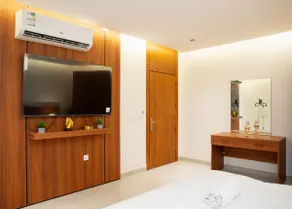 Beautiful 2 Bedroom Apartment 213 - Image 5