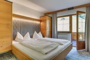 Familysuite with Indoor Pool and Sauna - Image 2