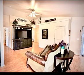 Jerome Home - Image 2