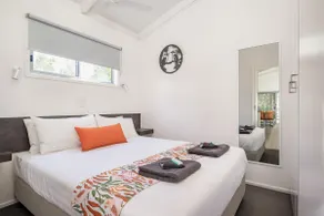 Ingenia Three Bedroom Riverview Villa - Image 2