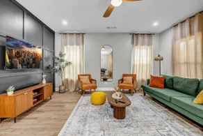 Stylish Modern Boho 4BR Home Near Downtown ATL - Image 2