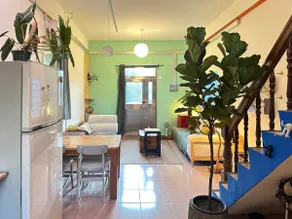 Suitable for families and friends, located next to Jiufen Elementary School, a quiet three-story detached house - Image 3