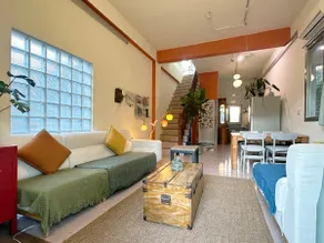 Suitable for families and friends, located next to Jiufen Elementary School, a quiet three-story detached house - Image 2
