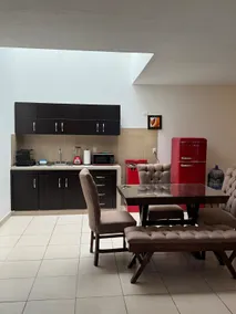 Ground floor riverside house with garage - Image 4